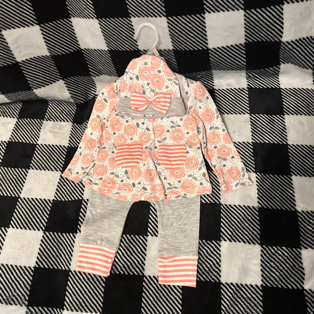 Infant 3pc outfit Size 3-6 months New